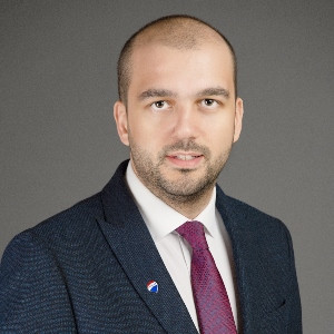 Daniel Ru